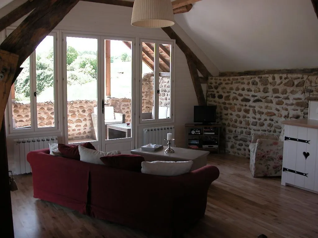 Holiday home Gites Les Neuf Cerisiers Mascaras