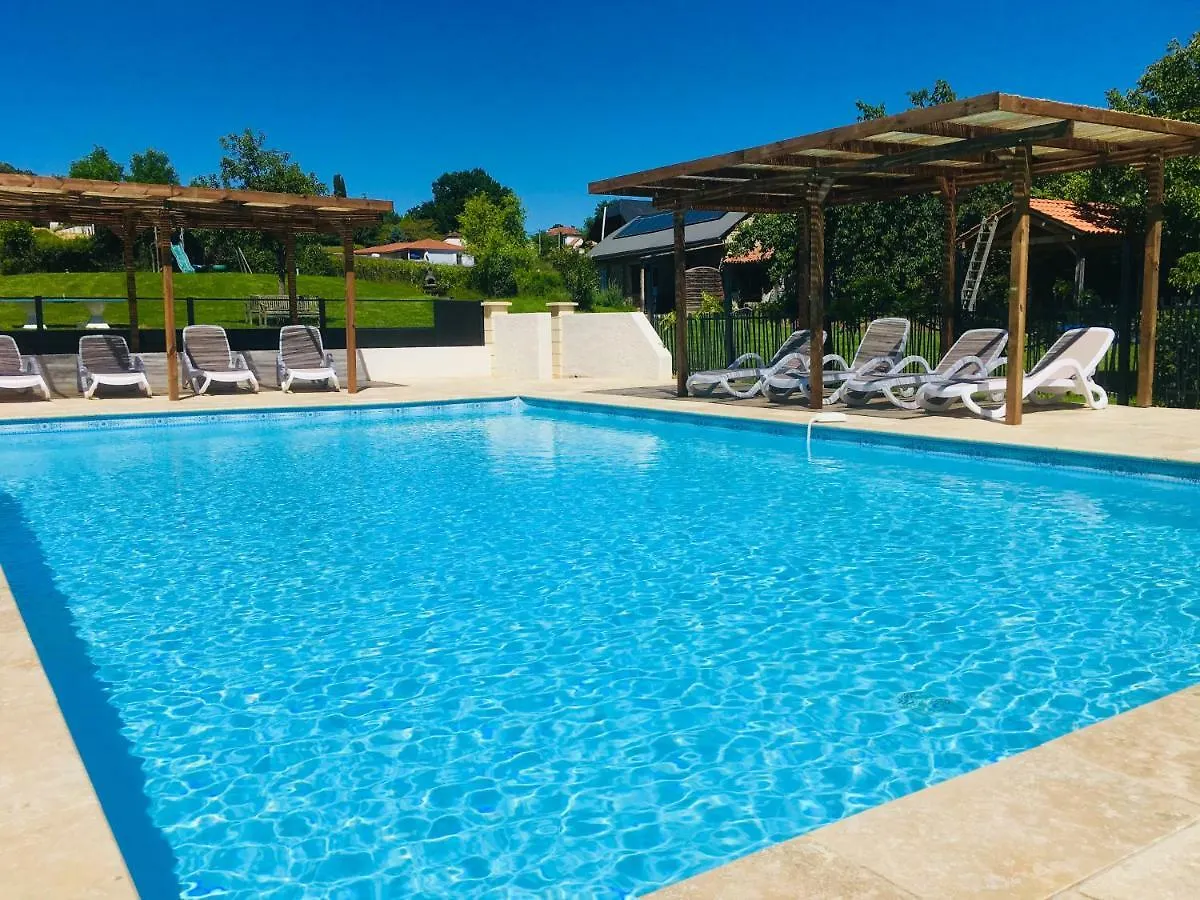 Gites Les Neuf Cerisiers Mascaras Holiday home